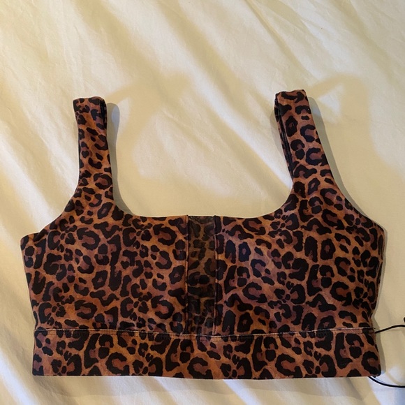 Wear it To Heart Leopard Sports Bra - Picture 3 of 7